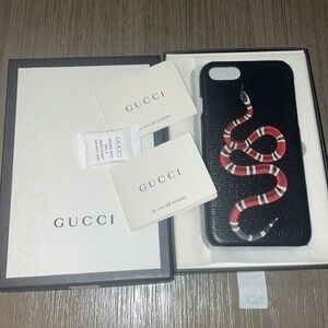 NIB GUCCI IPHONE CASE​​​​​